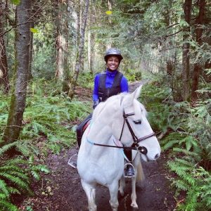 ashley mathews riding horse nektonia